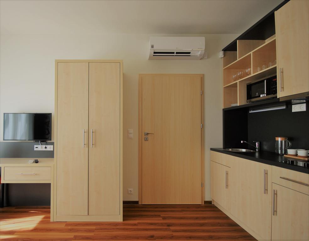 A Mi Hazunk Apartment Gyenesdias Bagian luar foto