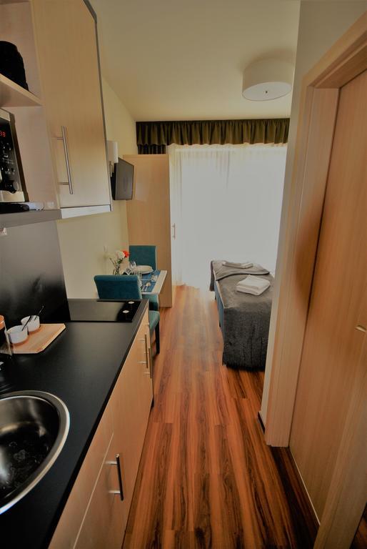 A Mi Hazunk Apartment Gyenesdias Bagian luar foto